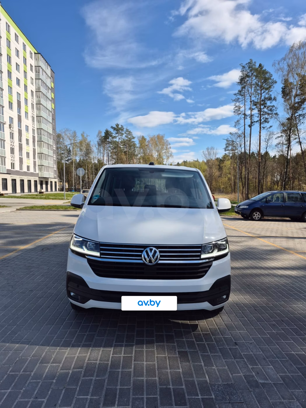 Volkswagen Caravelle фото 9