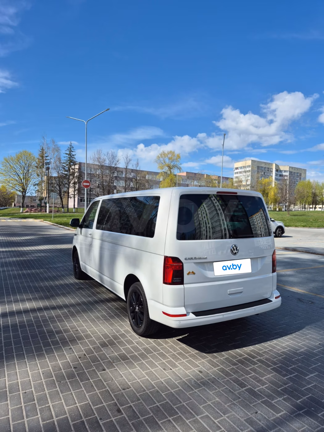 Volkswagen Caravelle фото 3