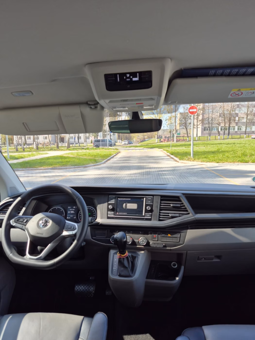 Volkswagen Caravelle фото 20