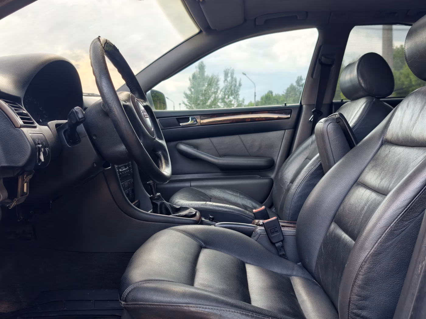 Audi A6 фото 9