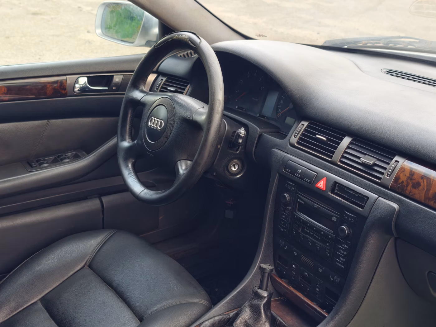 Audi A6 фото 13