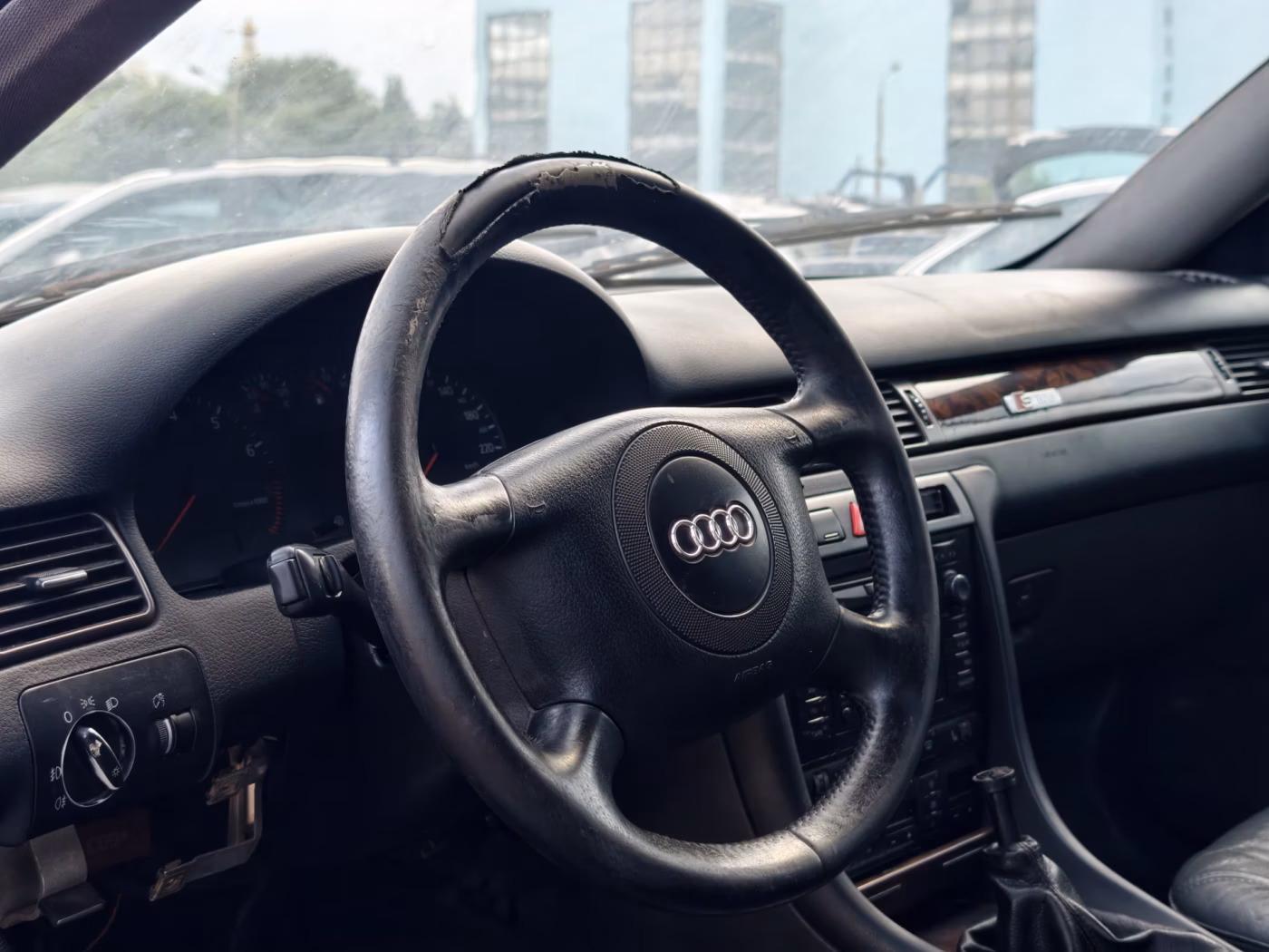Audi A6 фото 8