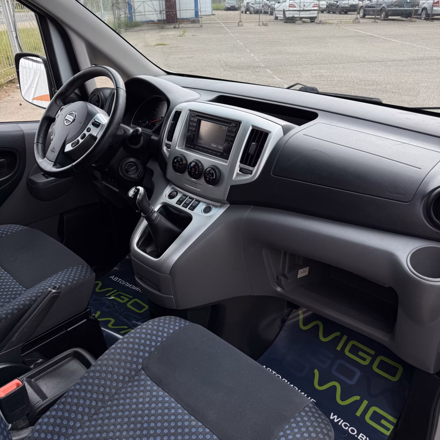 Nissan NV200 фото 10