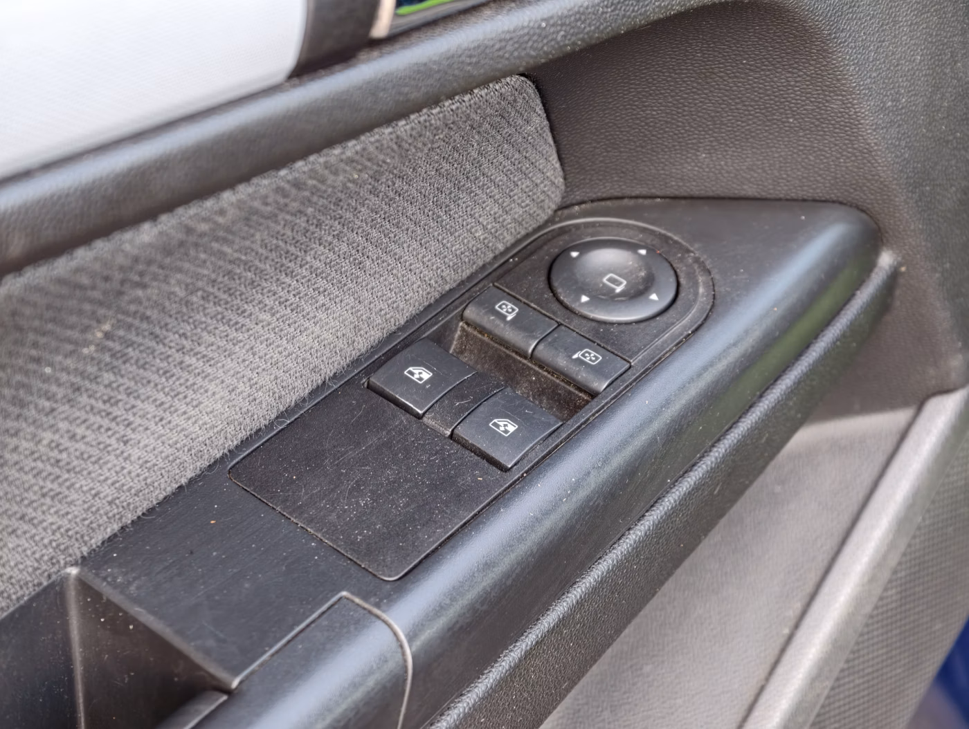 Opel Astra фото 20