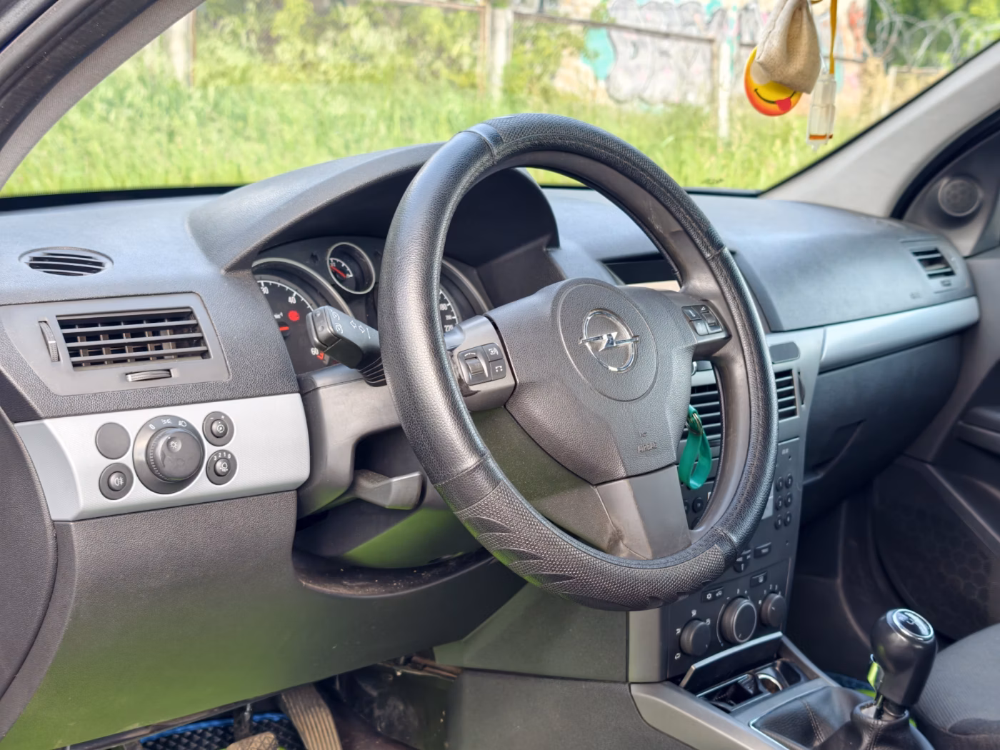 Opel Astra фото 9