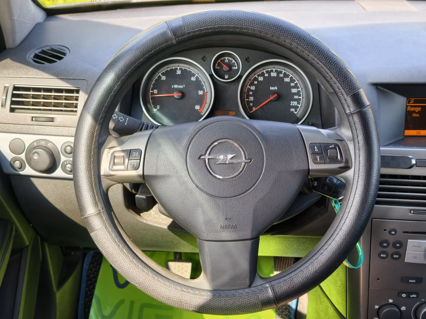 Opel Astra фото 15