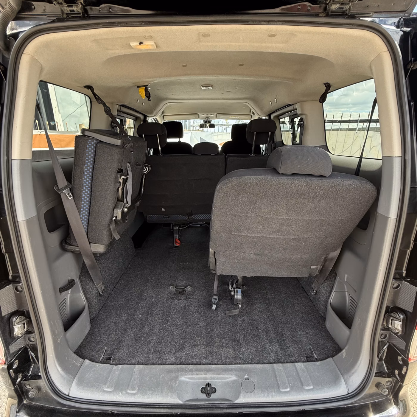 Nissan NV200 фото 16
