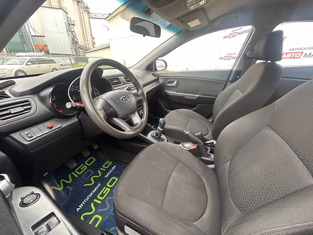 Kia Rio фото 5