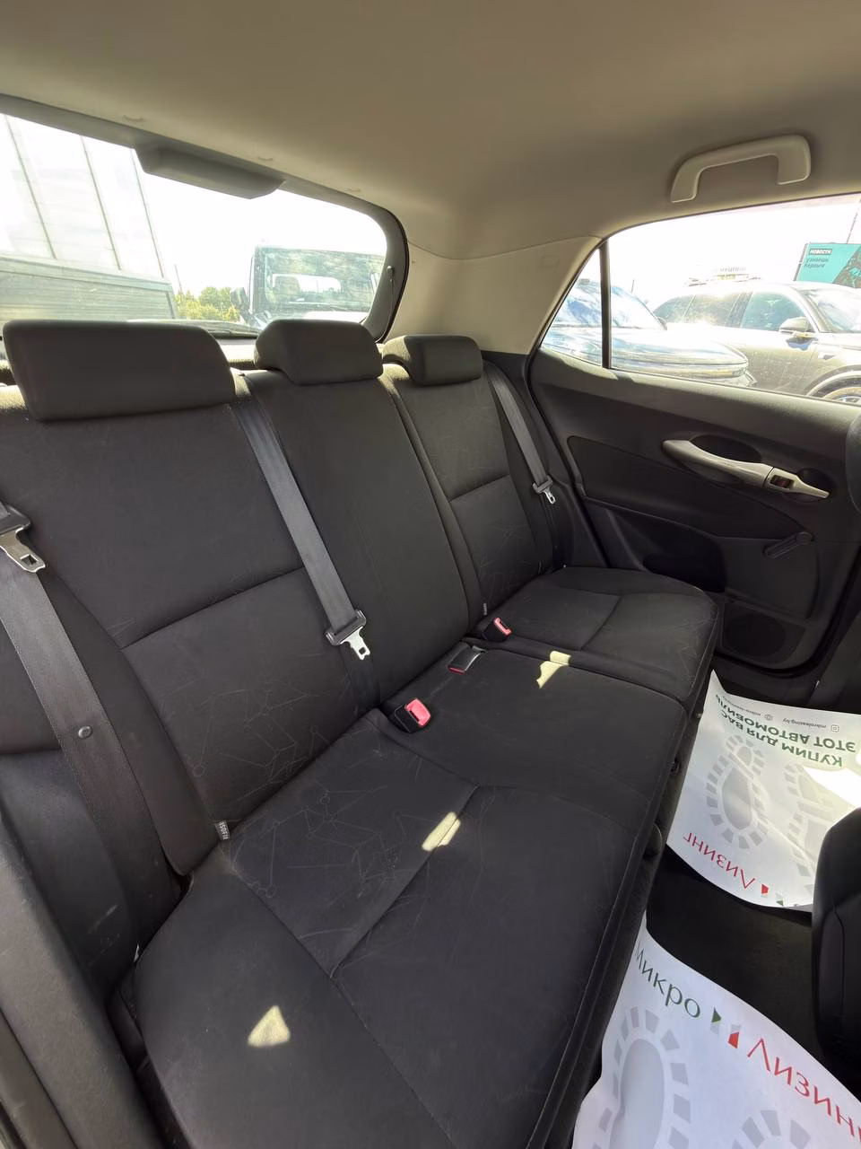 Toyota Auris фото 20