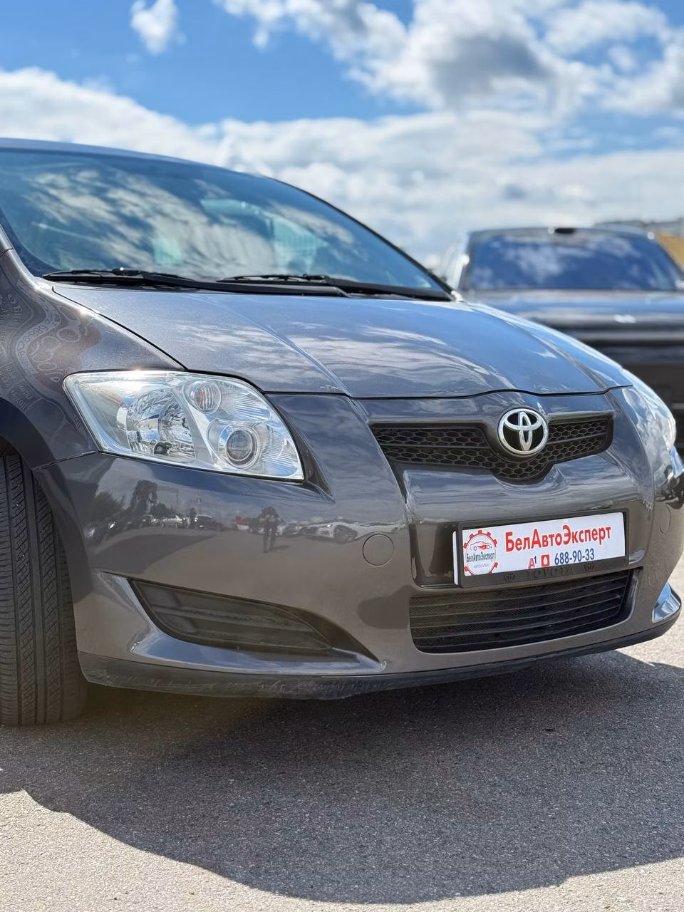 Toyota Auris фото 5