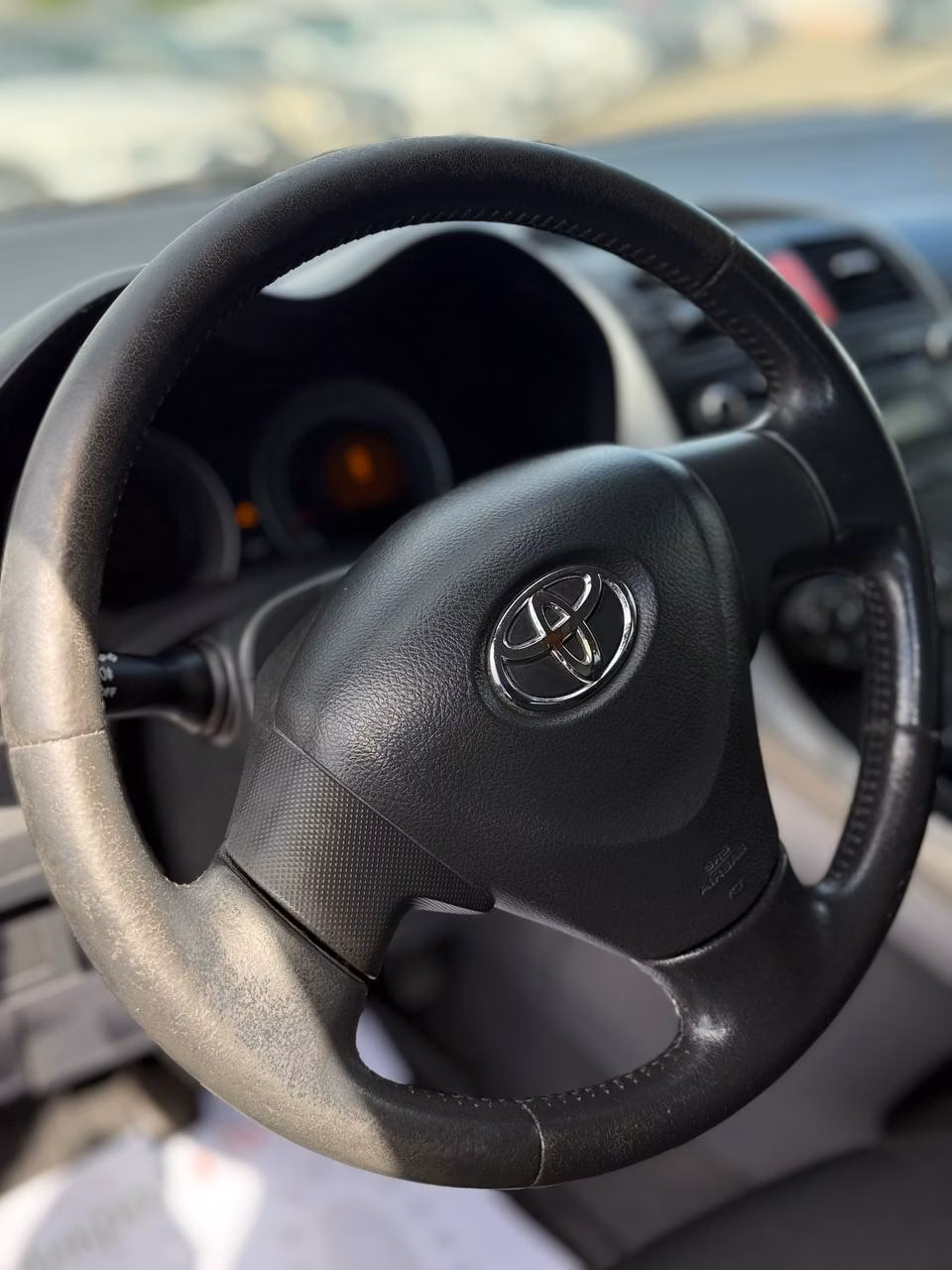Toyota Auris фото 17