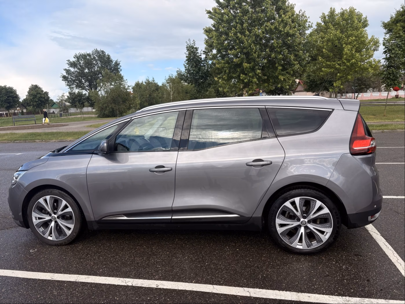 Renault Grand Scenic фото 3