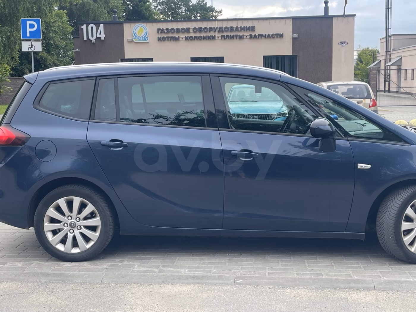 Opel Zafira фото 3