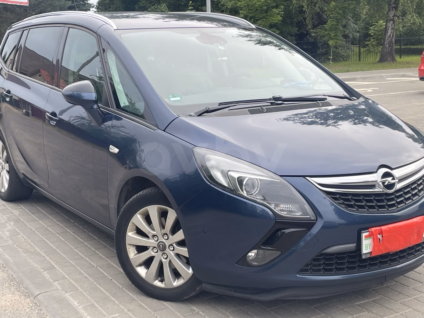 Opel Zafira фото 6