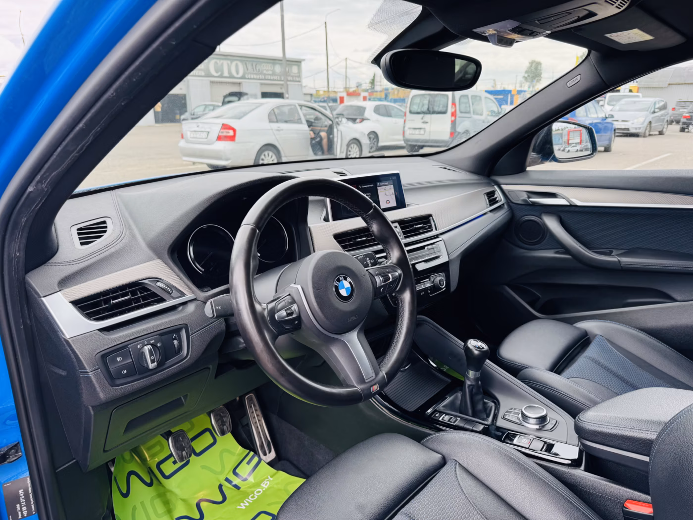 BMW X2 фото 6