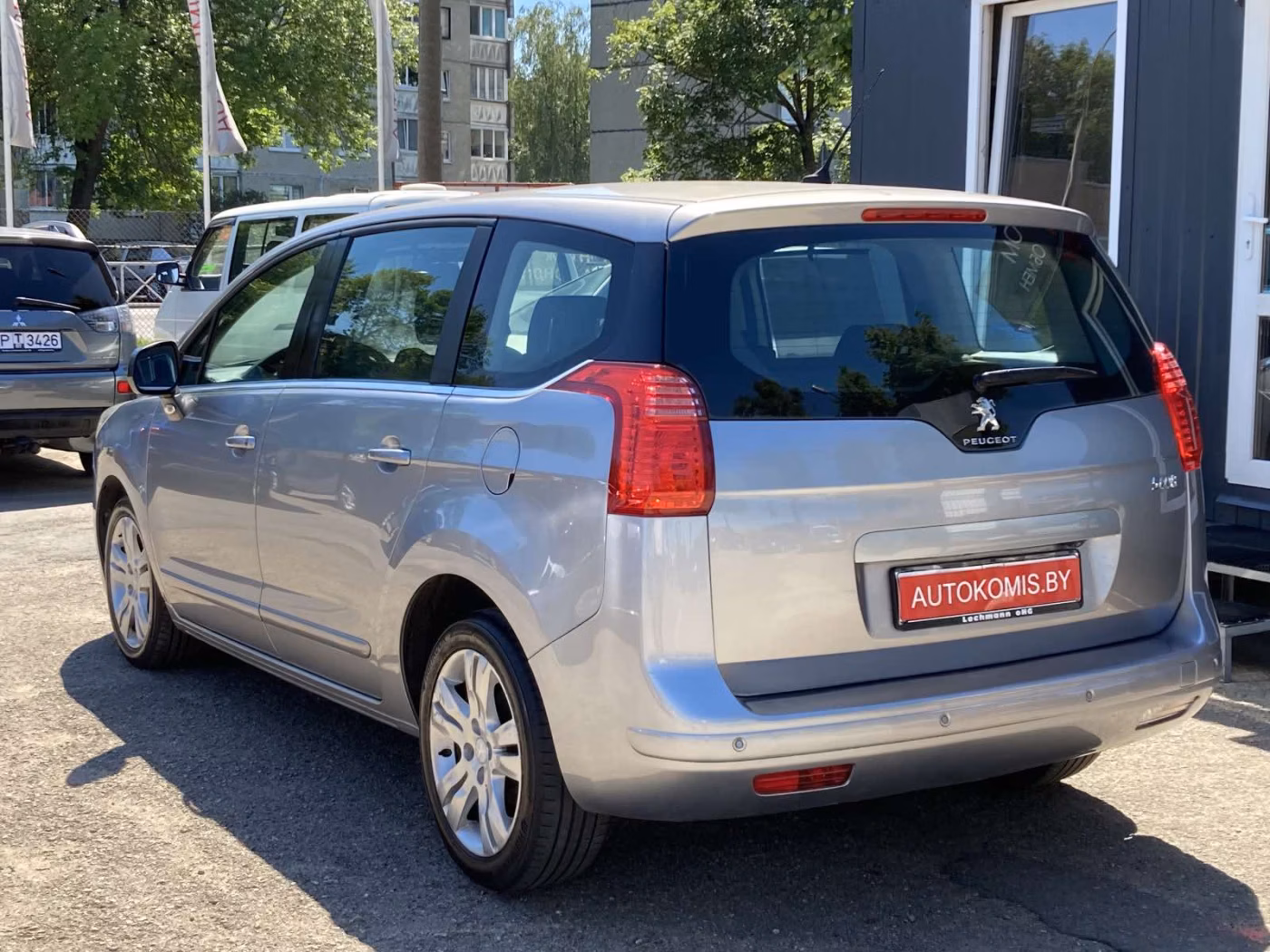 Peugeot 5008 фото 4