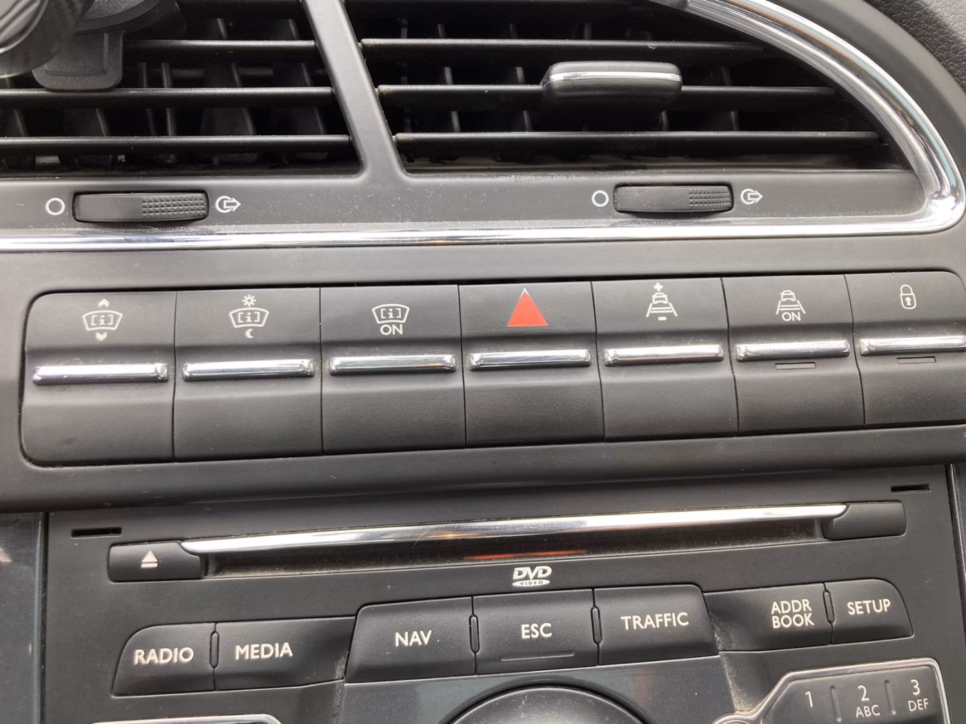 Peugeot 5008 фото 14
