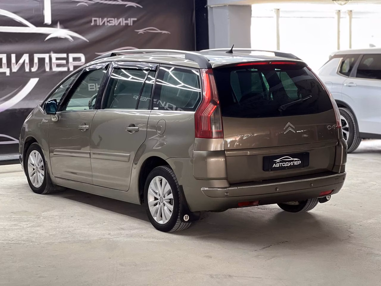 Citroen C4 Grand Picasso фото 6