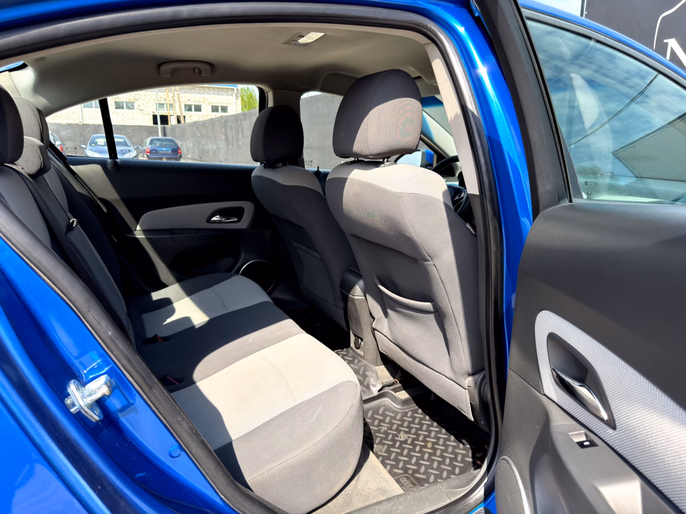 Chevrolet Cruze фото 12