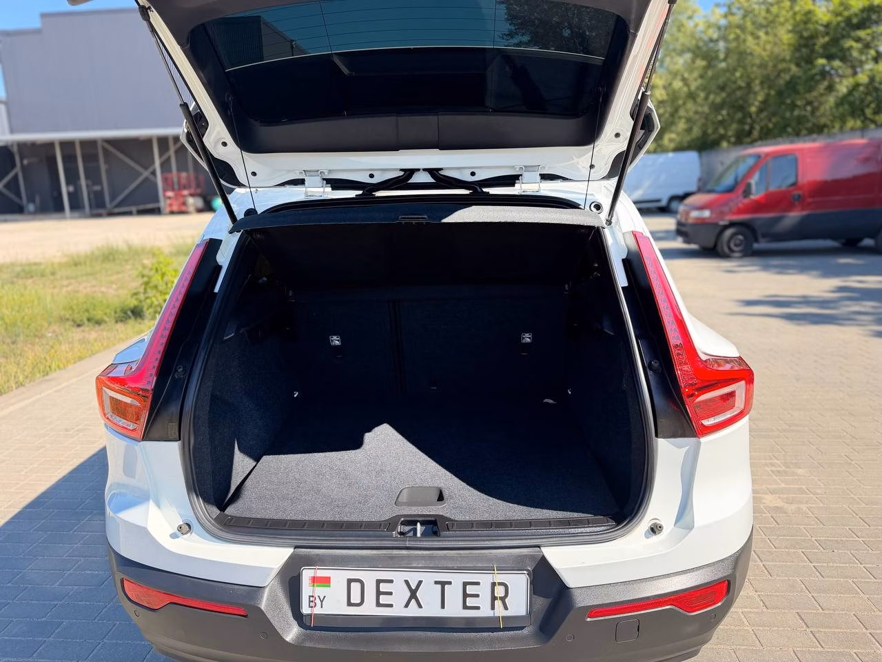 Volvo XC40 фото 9
