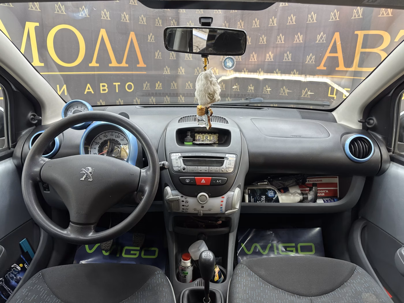 Peugeot 107 фото 10
