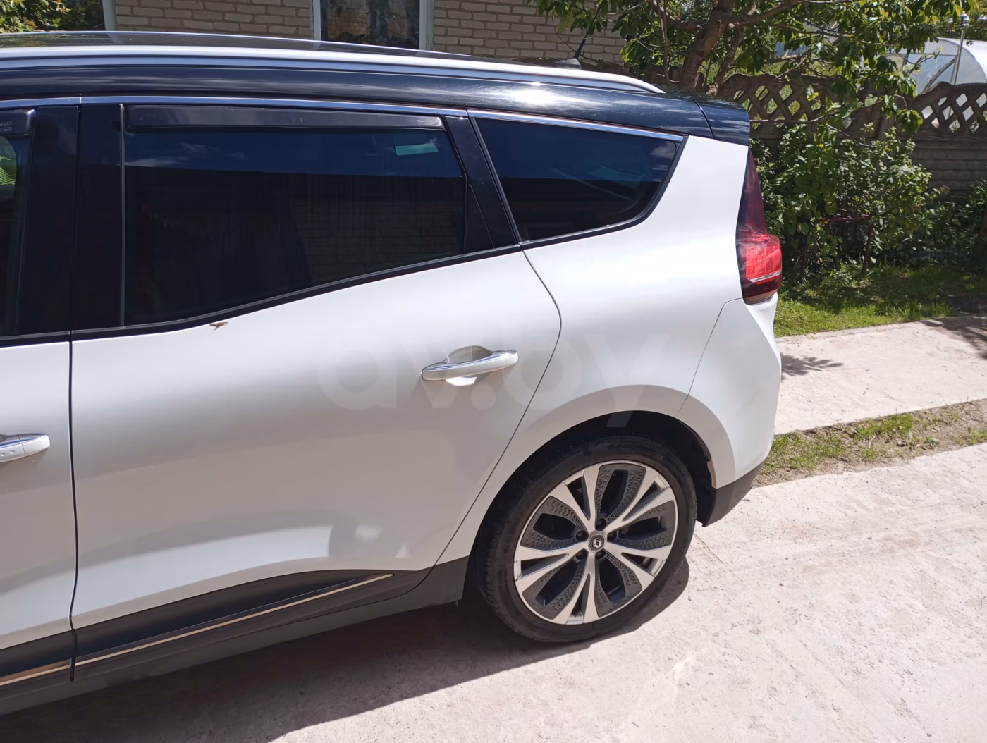 Renault Grand Scenic фото 4