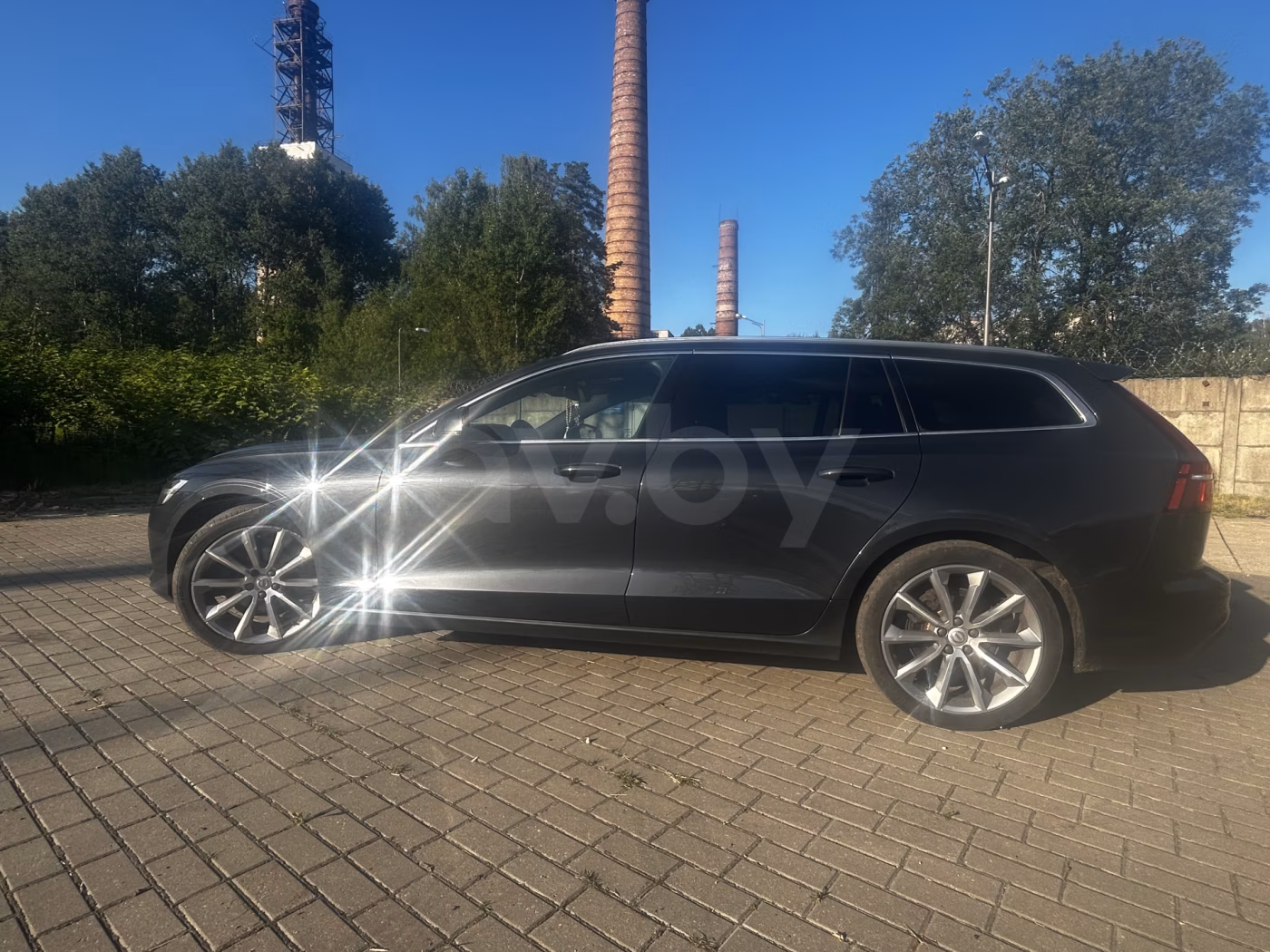 Volvo V60 фото 3