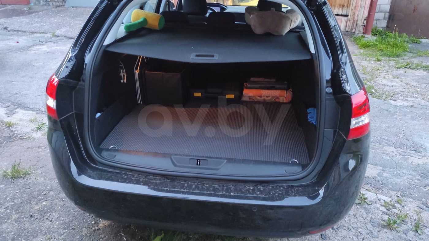 Peugeot 308 фото 10