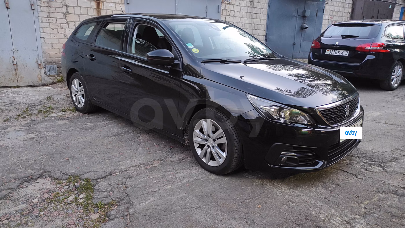 Peugeot 308 фото 2