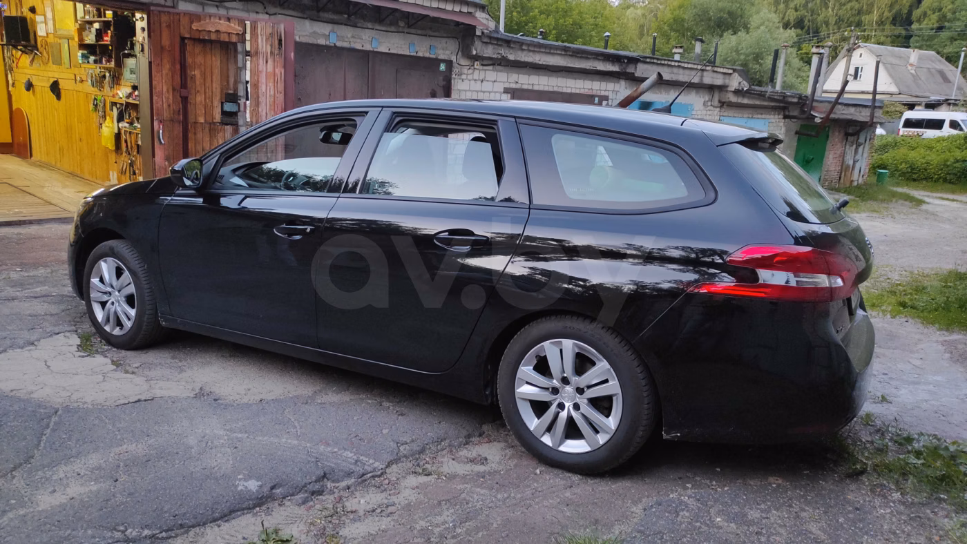 Peugeot 308 фото 4