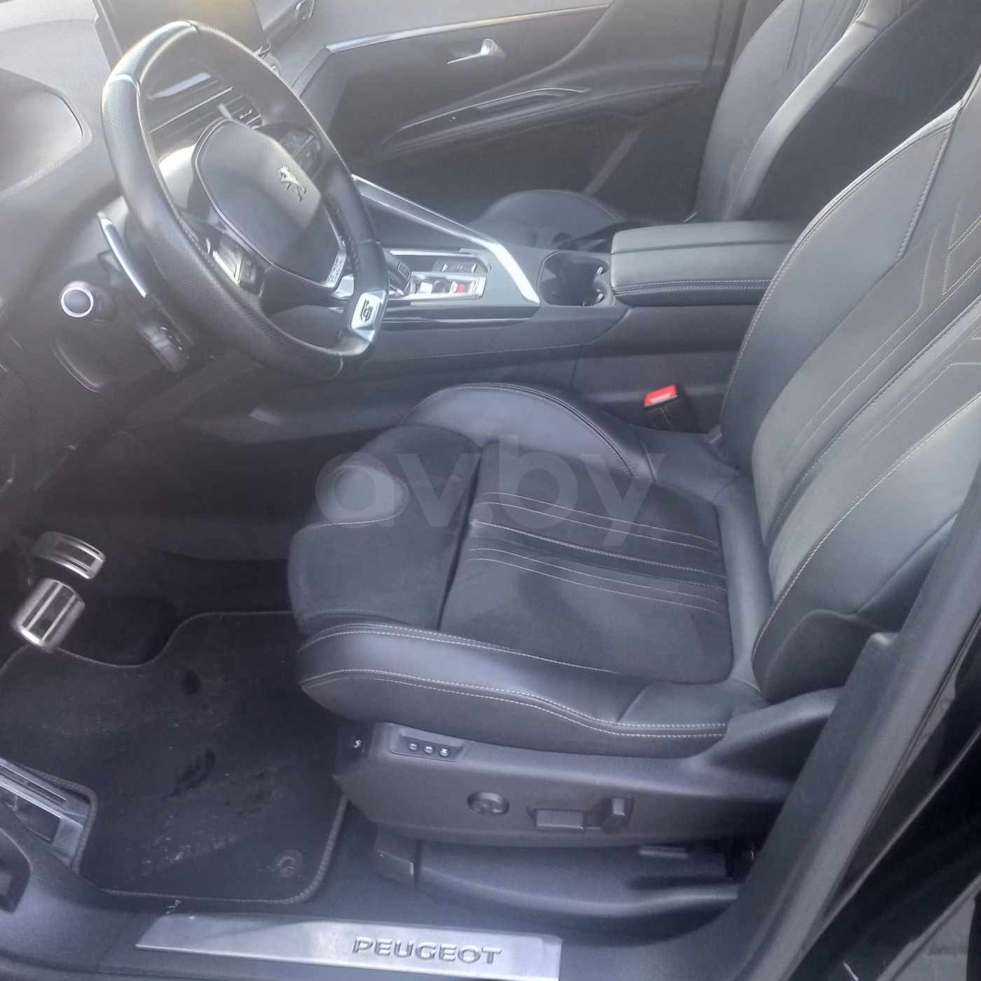 Peugeot 5008 фото 13