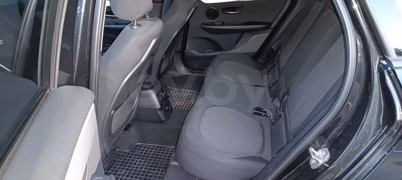 BMW 2 серия Active Tourer фото 16
