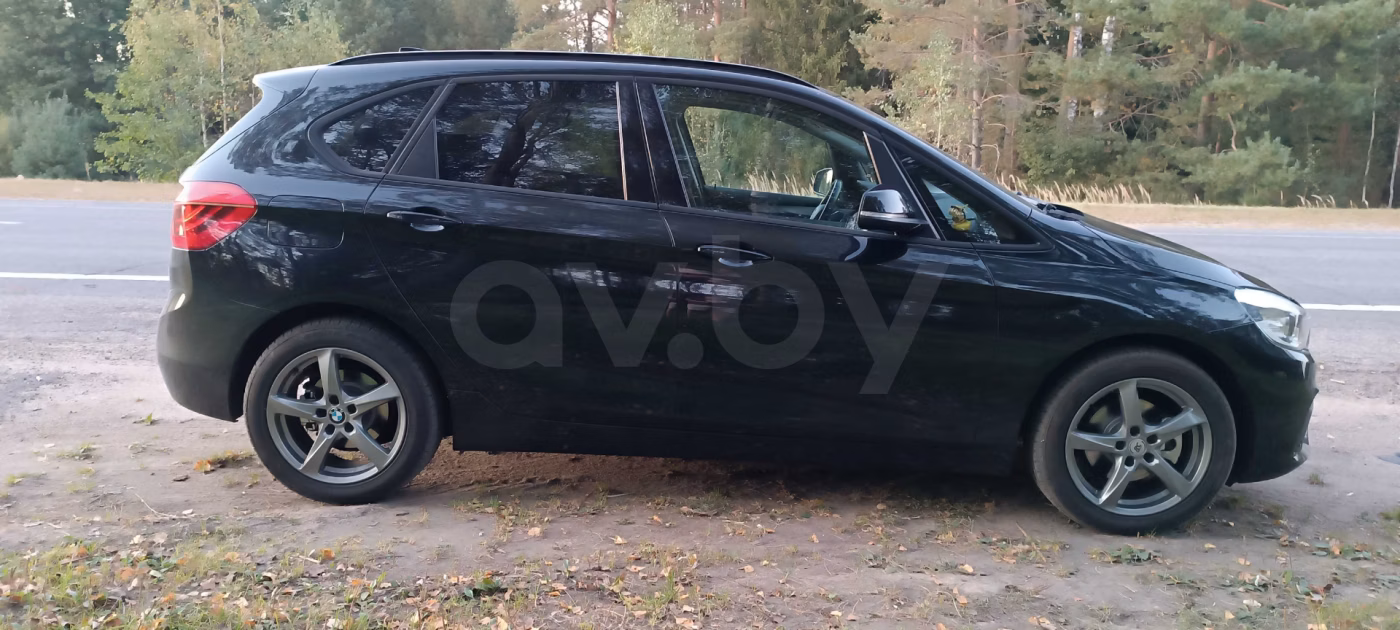 BMW 2 серия Active Tourer фото 11