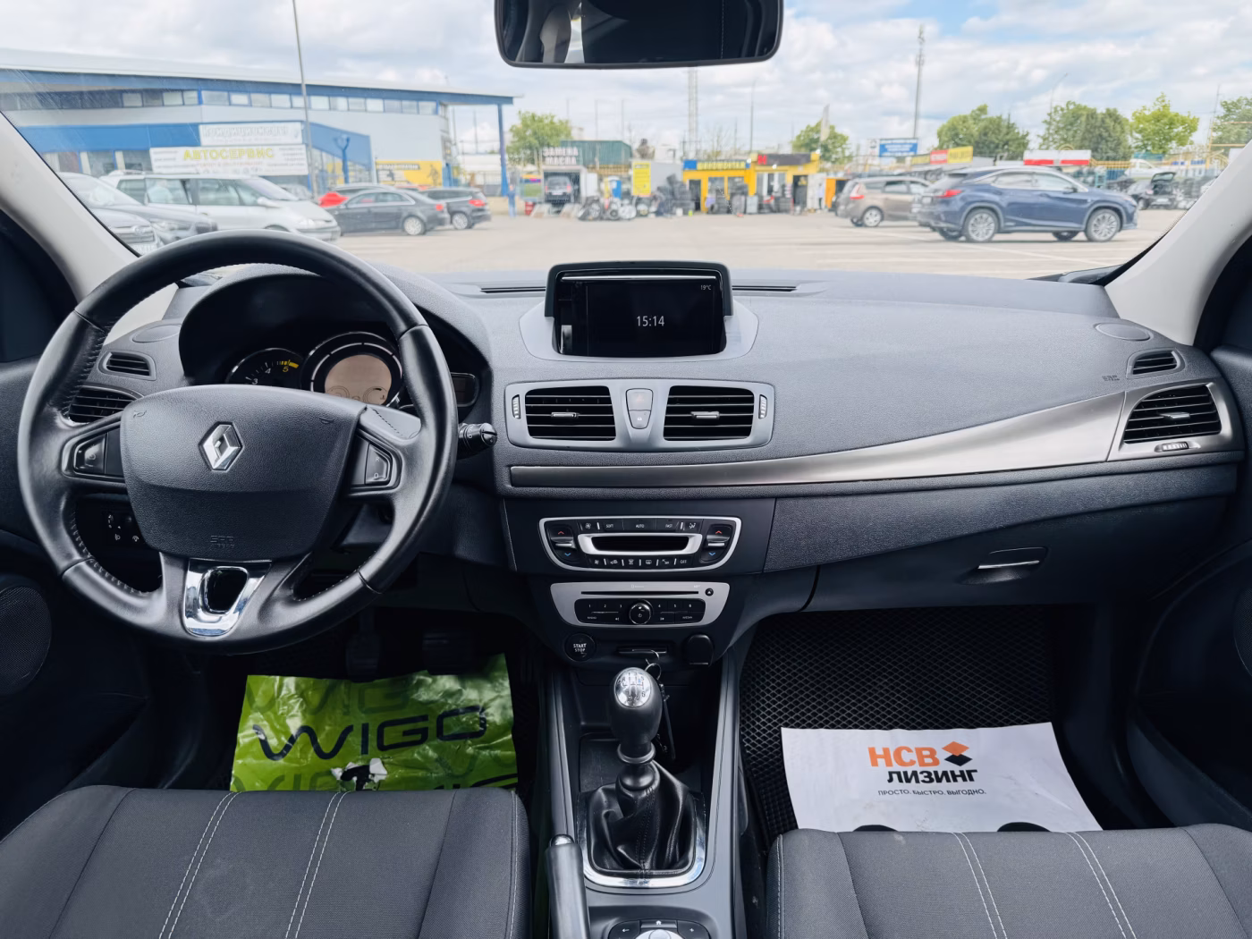 Renault Megane фото 9