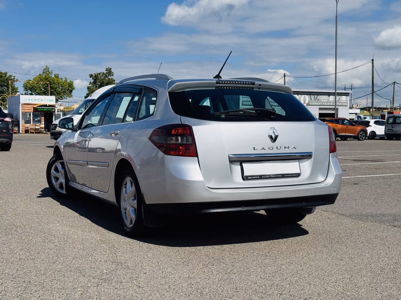 Renault Laguna фото 4