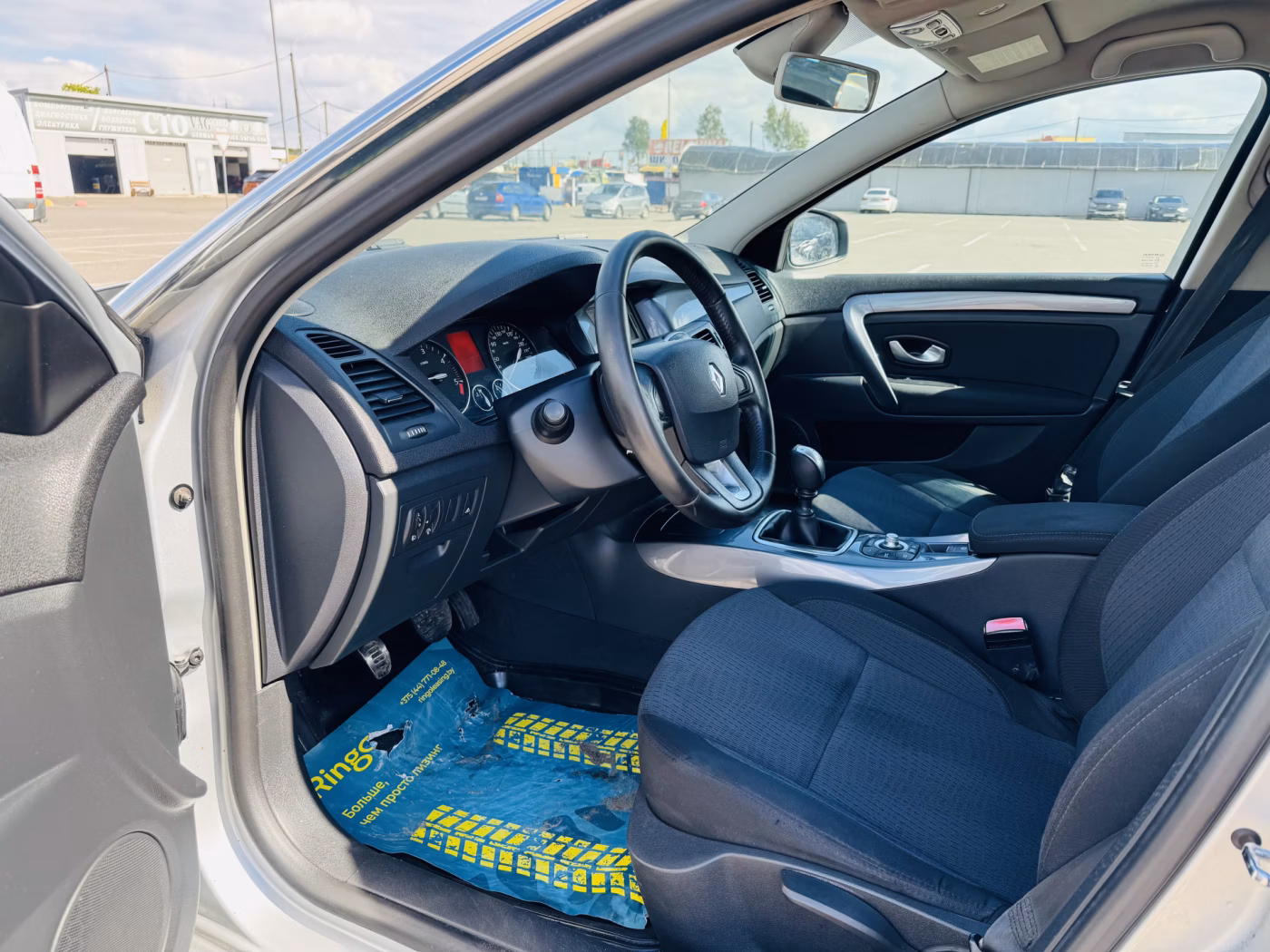 Renault Laguna фото 5