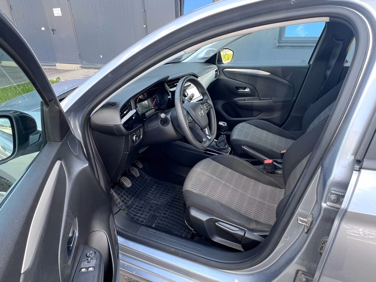 Opel Corsa фото 10