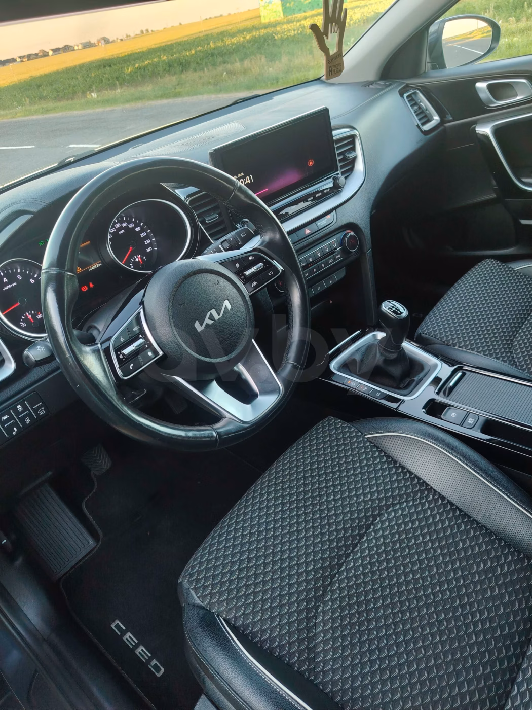 Kia Cee'd фото 24