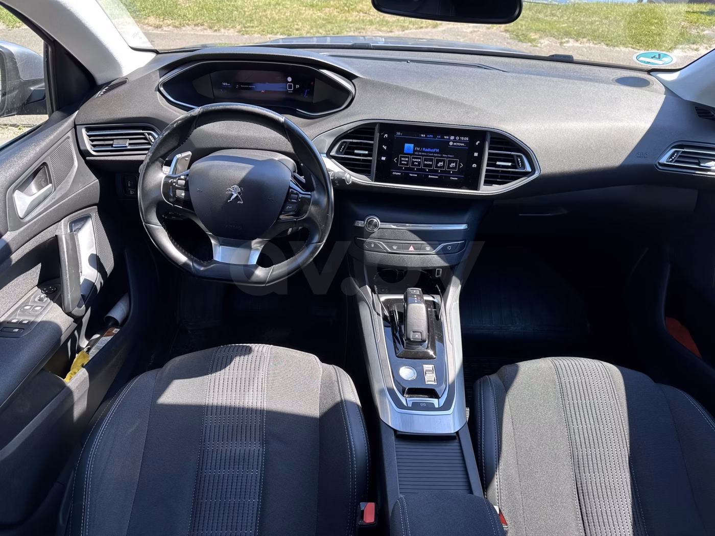 Peugeot 308 фото 6