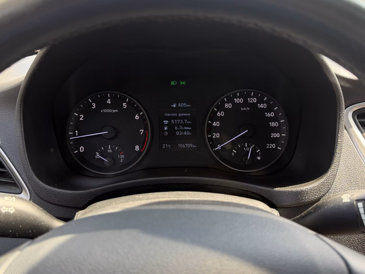 Hyundai Accent фото 18