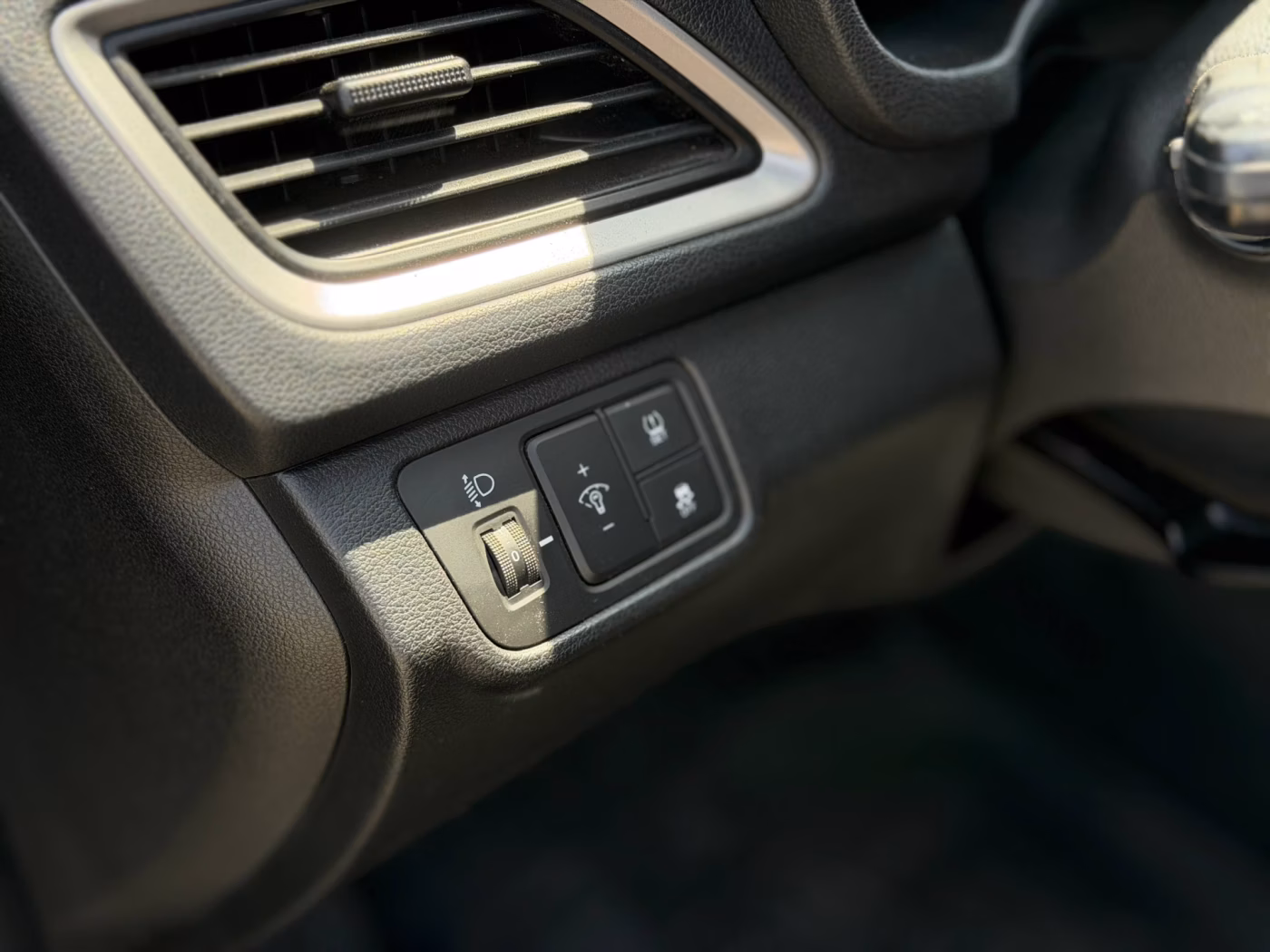 Hyundai Accent фото 16