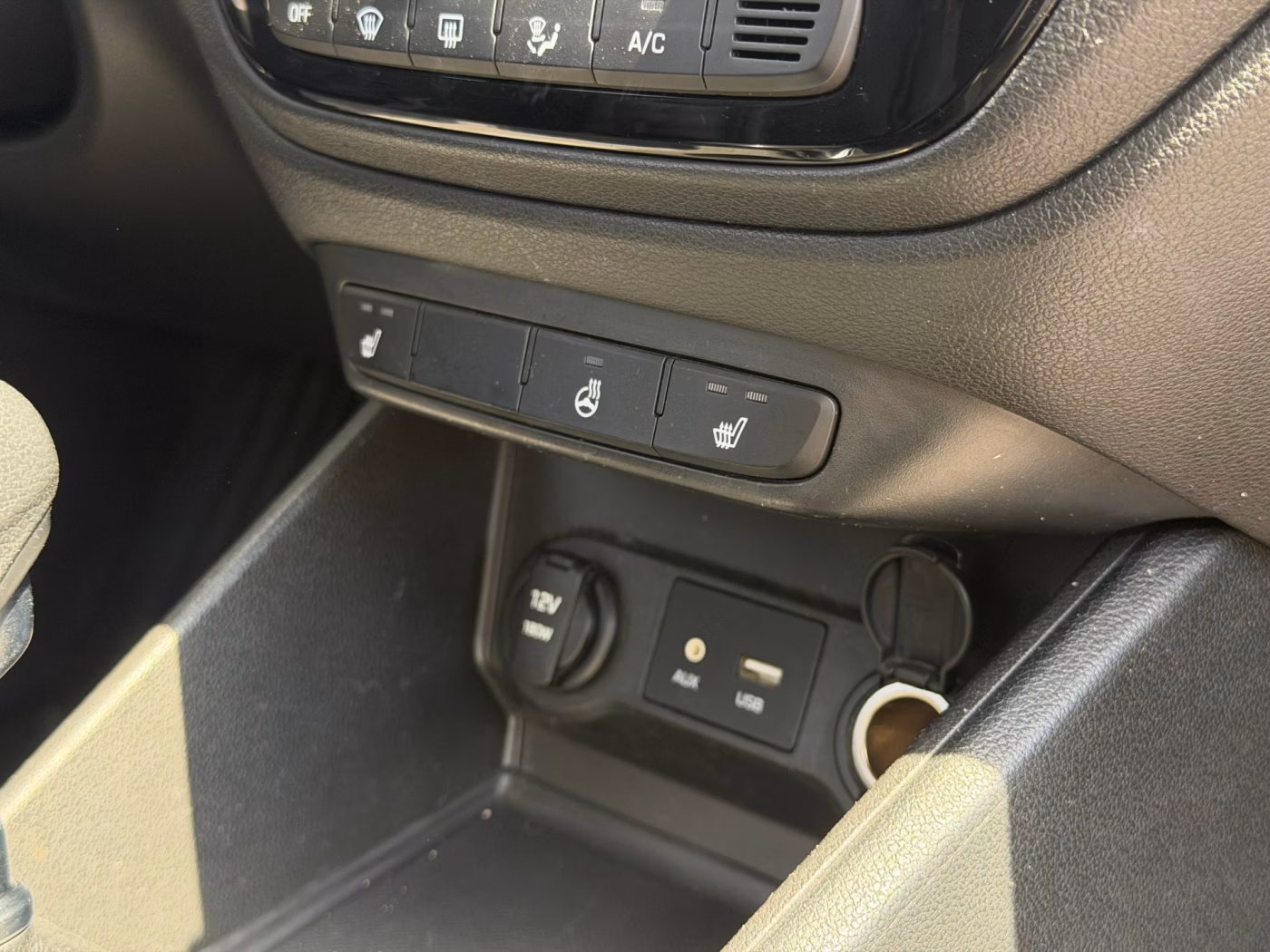 Hyundai Accent фото 13