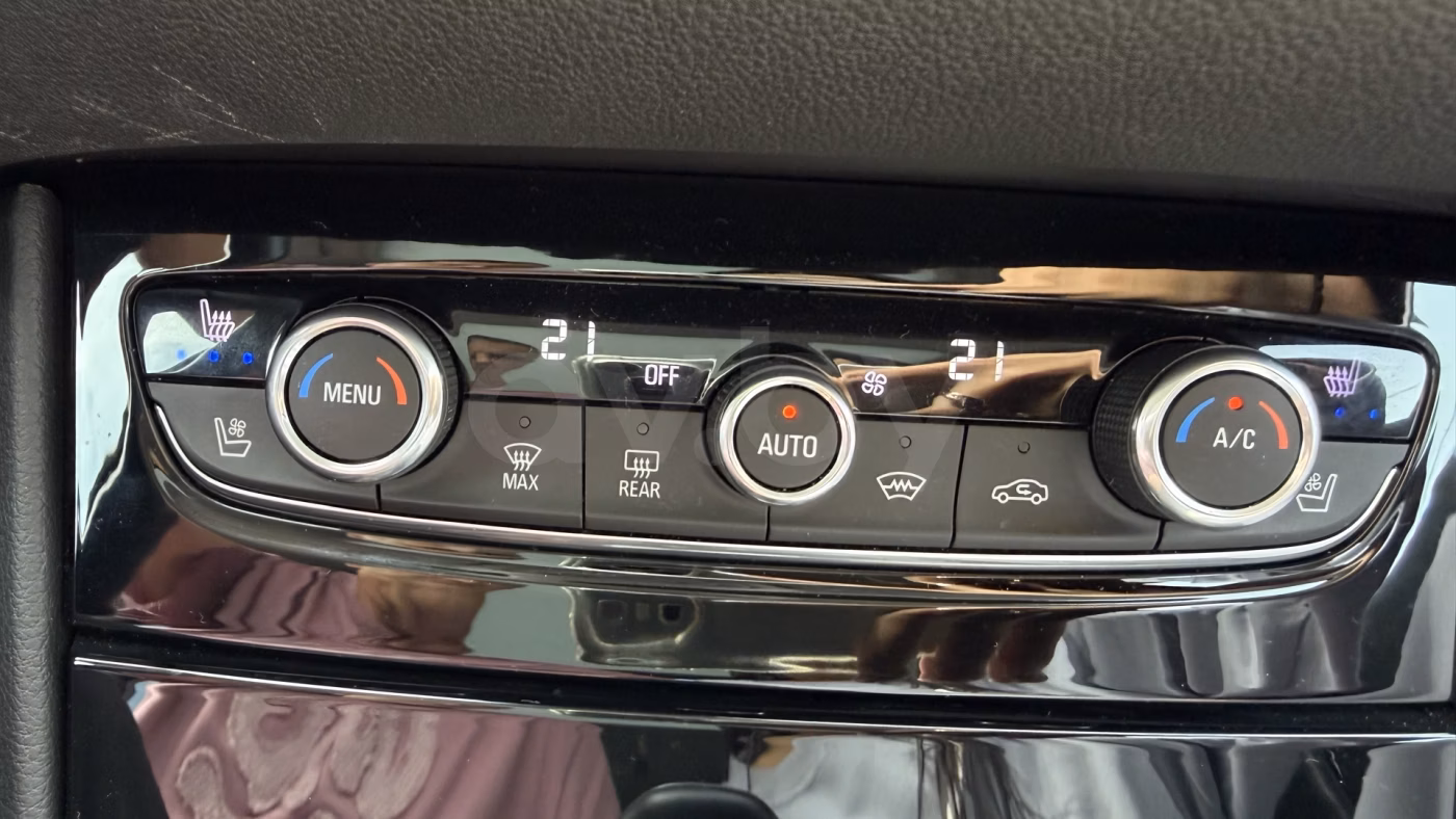 Opel Grandland X фото 8