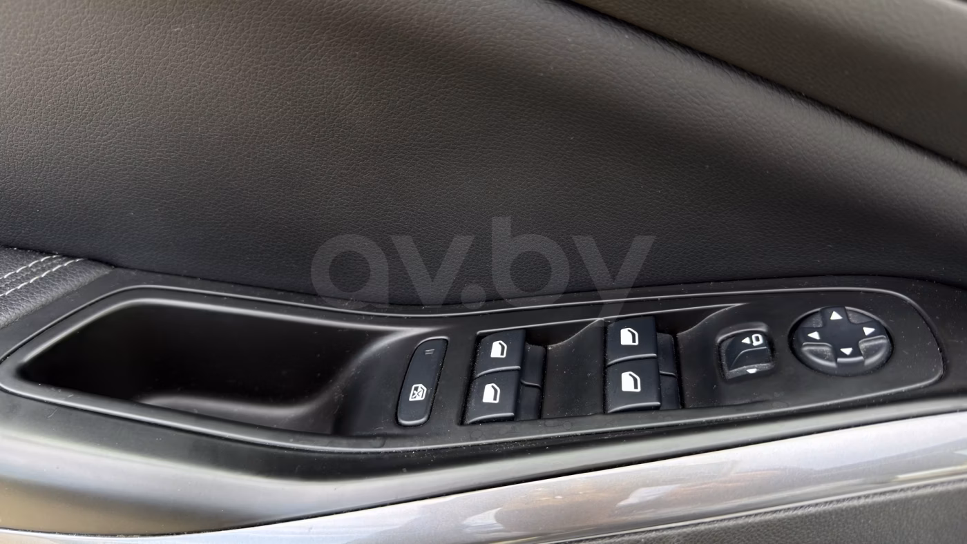 Opel Grandland X фото 11
