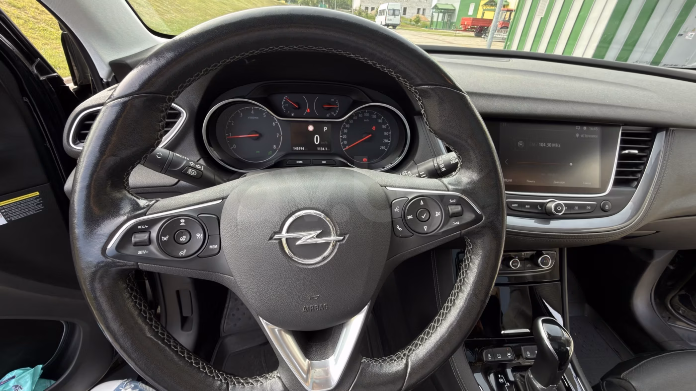 Opel Grandland X фото 12