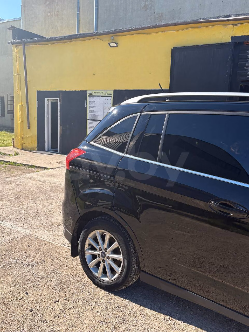Ford C-MAX фото 24
