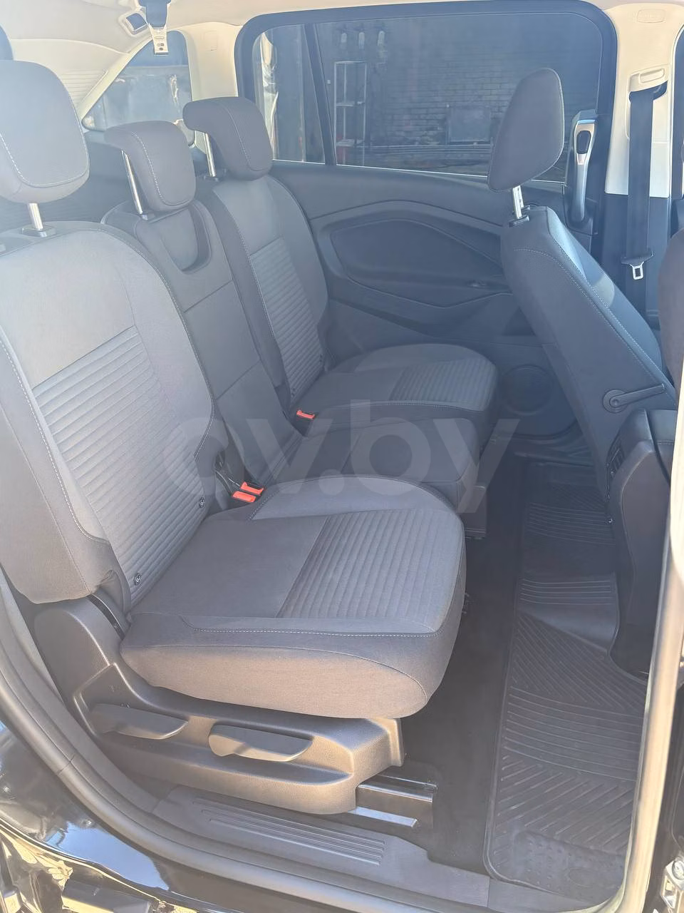 Ford C-MAX фото 14