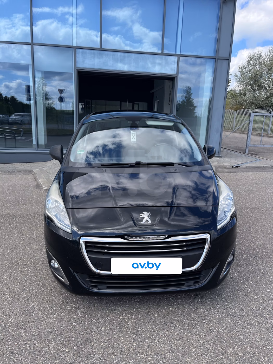 Peugeot 5008 фото 18