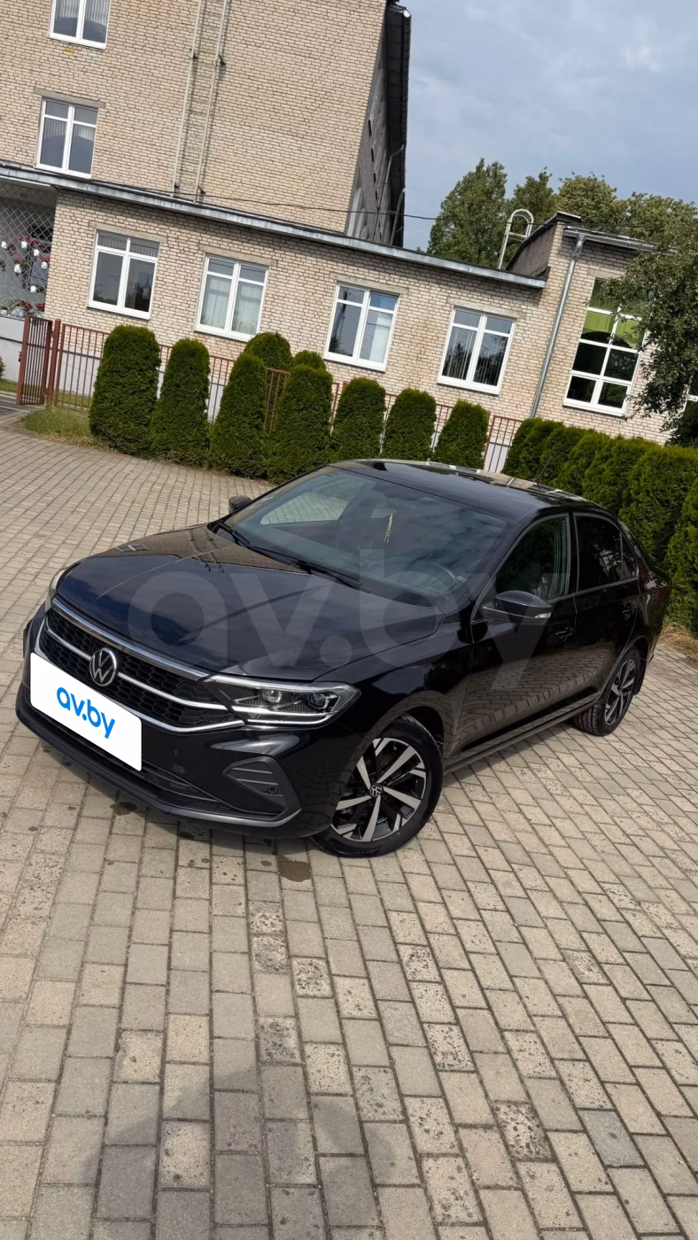 Volkswagen Polo Sedan