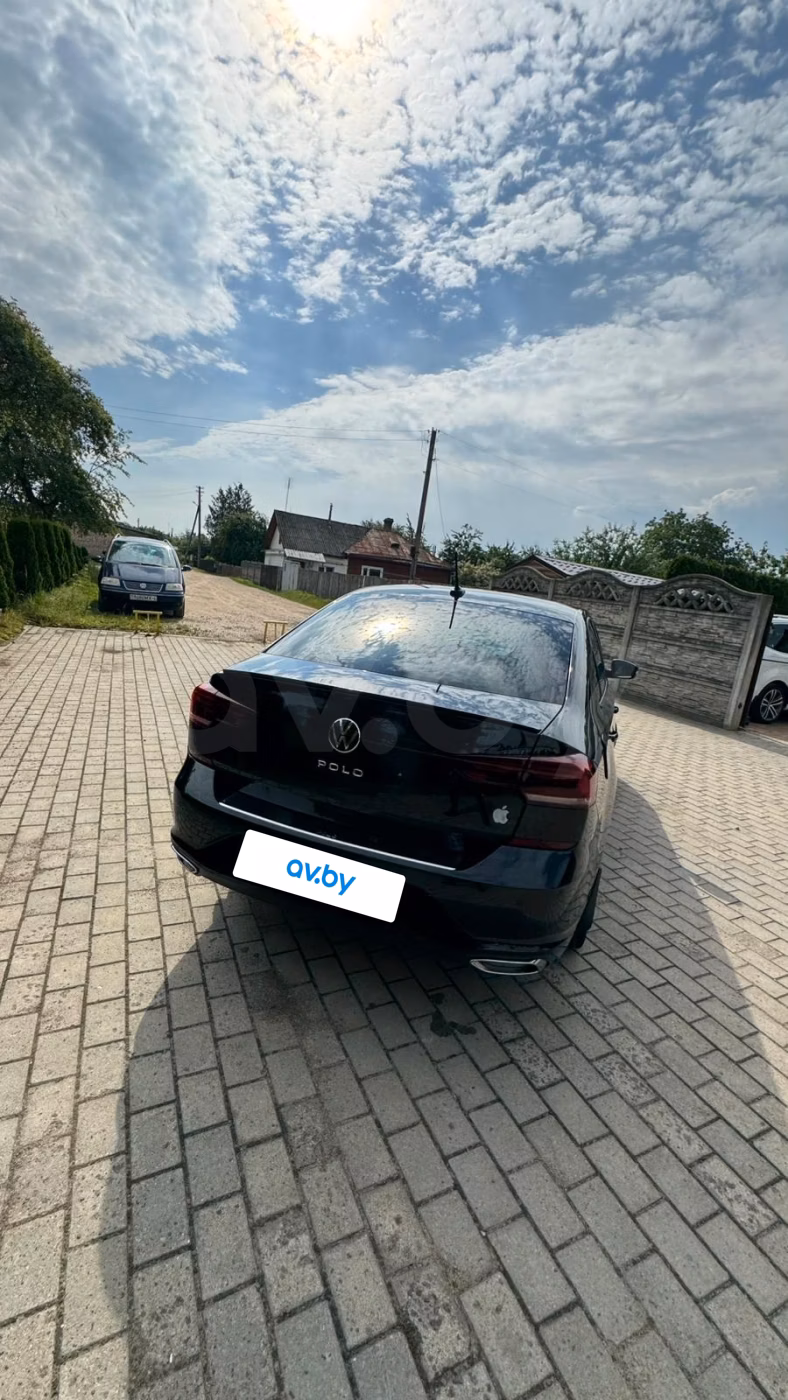 Volkswagen Polo Sedan фото 7